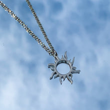 Load image into Gallery viewer, Sun Necklace